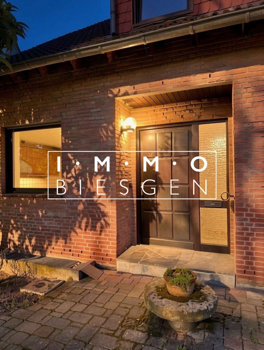 Einganst�r Haus Duisburg