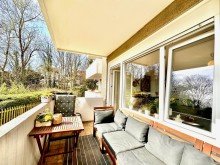 Balkon nach hinten raus Zwei Balkone + zwei Zimmer = Ihre liebevoll renovierte Eigentumsohnung in 45478 Broich