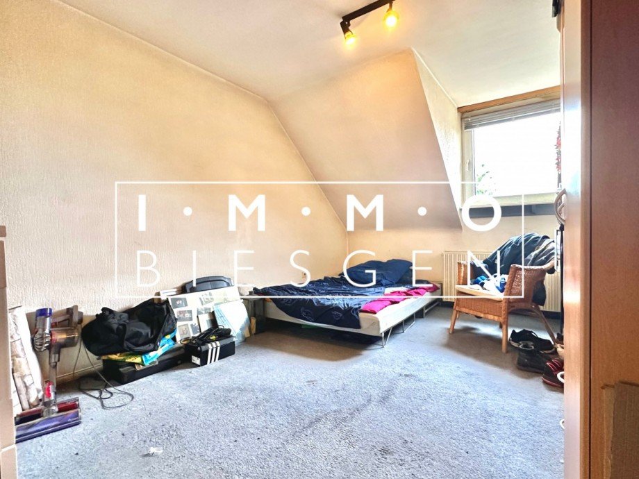 Schlafzimmer 2. OG Links Mehrfamilienhaus Oberhausen