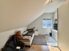 Schlafzimmer 3/3 Mit der ganzen Familie einziehen und wohlf�hlen - freistehendes Einfamilienhaus in 45472 - Hei�en