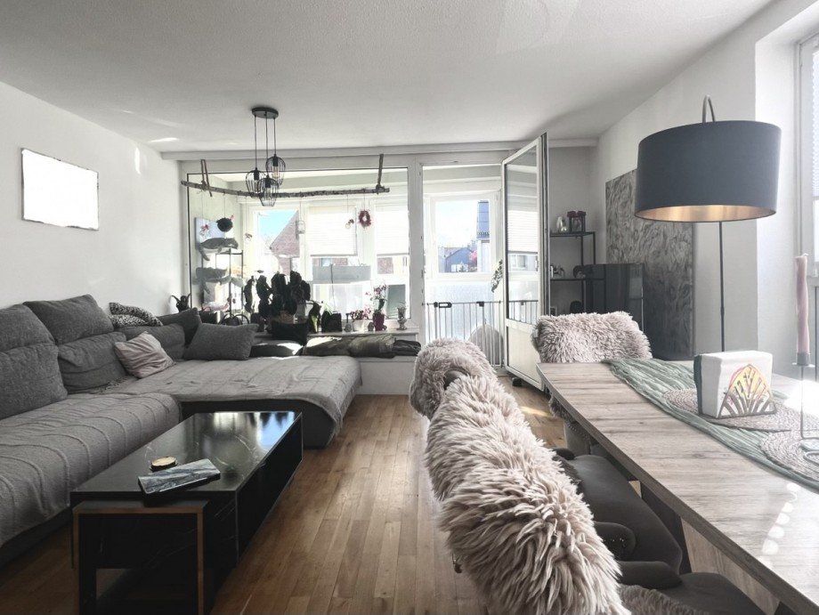 Wohnzimmer 1. OG L Mehrfamilienhaus Oberhausen