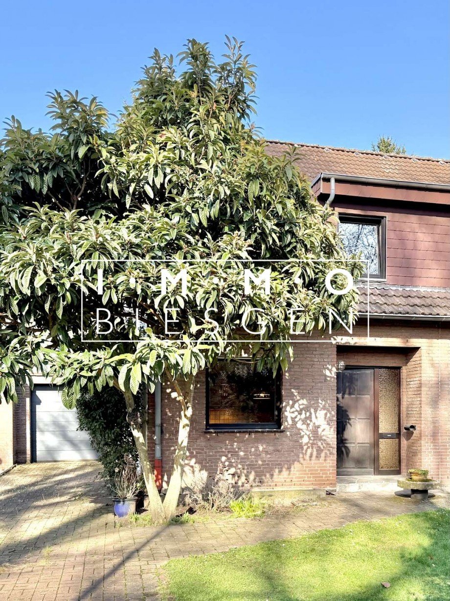 Au�enansicht Haus Duisburg