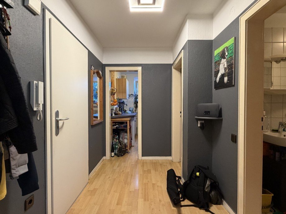 Flur 1. OG R Mehrfamilienhaus Oberhausen