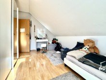 Schlafzimmer 3/3 Mit der ganzen Familie einziehen und wohlf�hlen - freistehendes Einfamilienhaus in 45472 - Hei�en