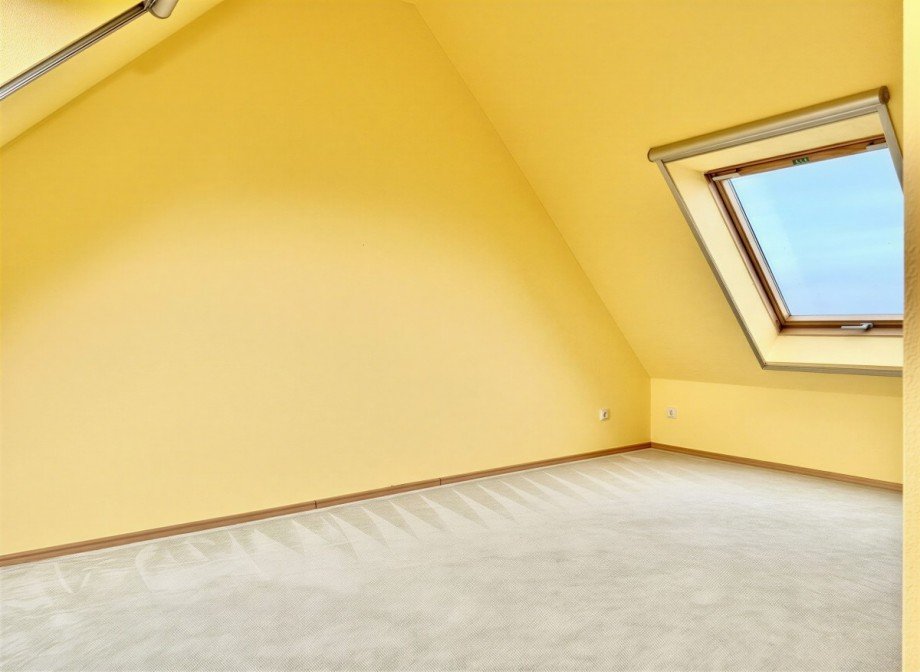 Dachboden (Renovierungsvorschlag) Reihenendhaus M�lheim an der Ruhr