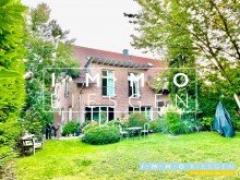Ansicht Gartenseite Einfamilienhaus mit 3 Kinderzimmern und das Au Pair hat auch noch Platz in 45472 M�lheim an der Ruhr Hei�en.