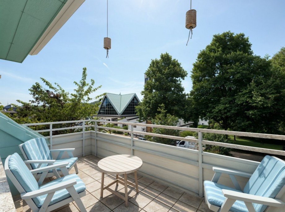 Balkon M�bilierungsvorschlag (KI generiert) Wohnung Essen