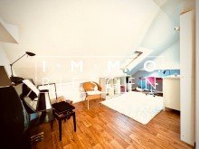 Dachgeschoss oder Kinderzimmer 3 Einfamilienhaus mit Einbauk�che und Garage in 45475 M�lheim-D�mpten.