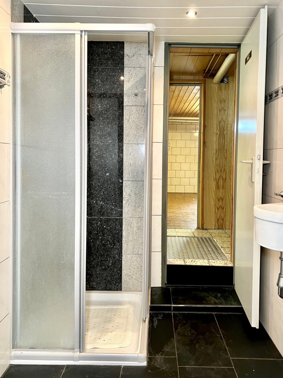 Badezimmer Keller Einfamilienhaus Oberhausen