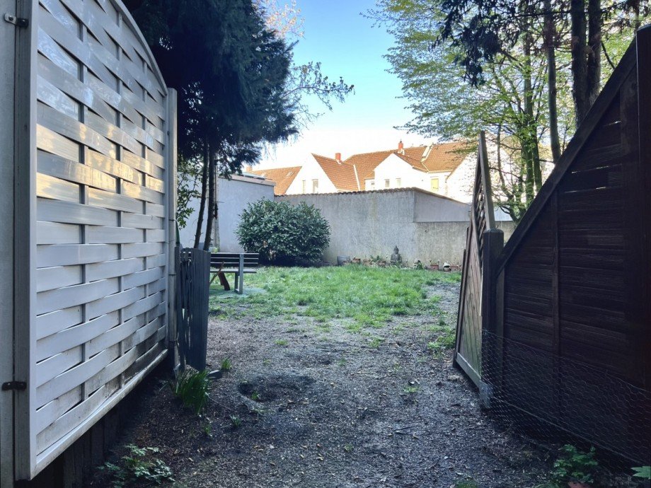 Garten Mehrfamilienhaus Oberhausen