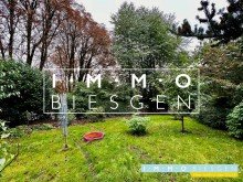 Garten WE 1/3 Freiwerdendes 3 Familienhaus in 45470 M�lheim - Holthausen zur Revitalisierung oder als Baugrundst�ck.