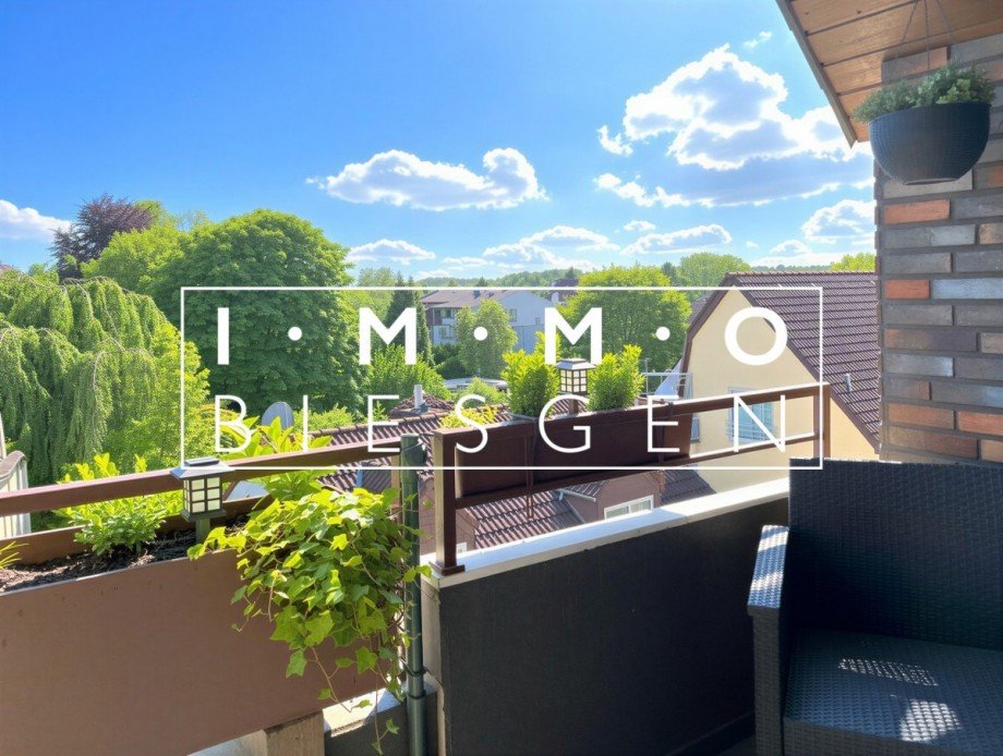 Balkon - (KI generiert) Wohnung M�lheim an der Ruhr