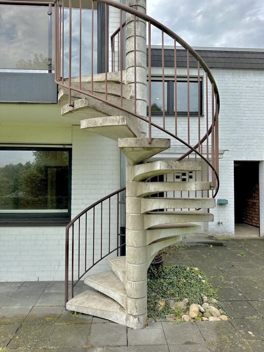 Wndeltreppe zum Garten Haus Bonn