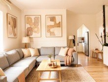 Wohnzimmer - M�blierungsvorschlag  Haus im Haus  Familientraum mit Garten, Pool, Sauna und Garage in Oberhausen