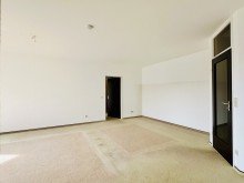 Wohn-/ Esszimmer Attraktive Wohnung in Essen Kettwig.