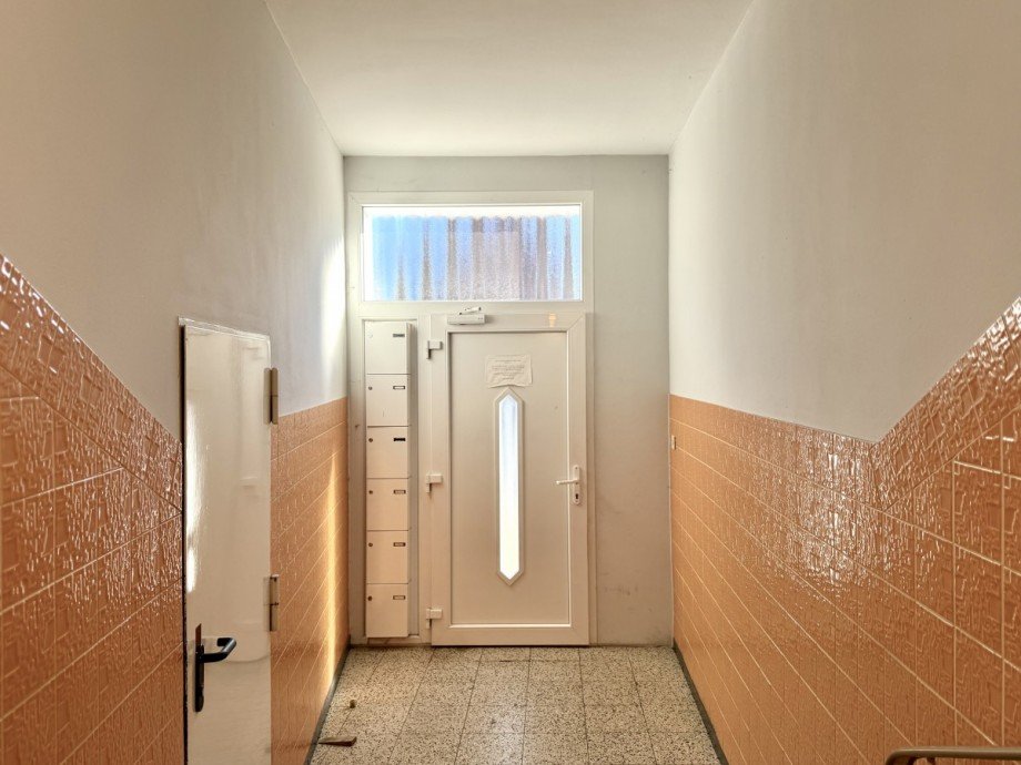 Eingangsbereich Mehrfamilienhaus Oberhausen