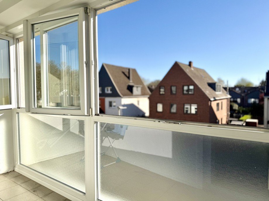 Balkon 2. OG L Mehrfamilienhaus Oberhausen