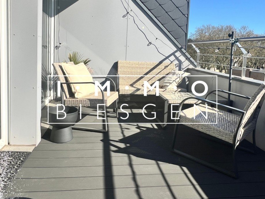 Balkon DG Mehrfamilienhaus Oberhausen