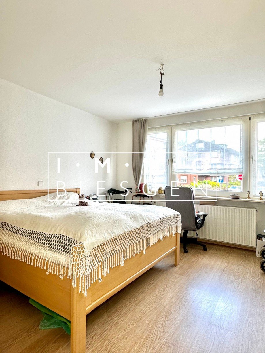 Schlafzimmer EG Mehrfamilienhaus Oberhausen