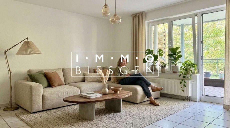 Wohnzimmer KI generiert Terrassenwohnung M�lheim an der Ruhr
