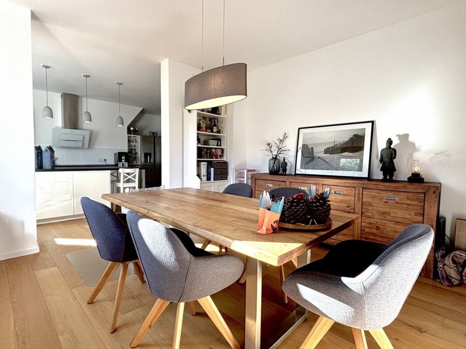 Esszimmer Maisonettewohnung M�lheim an der Ruhr