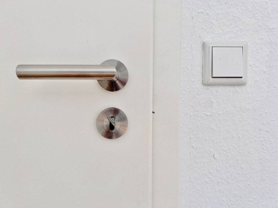 Neue T�ren Erdgeschosswohnung M�lheim an der Ruhr