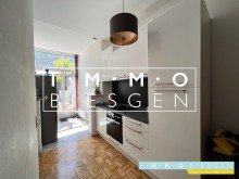 K�che Altbaucharme
Apartment mit Terrasse in zentraler aber ruhiger Lage der Essener City.